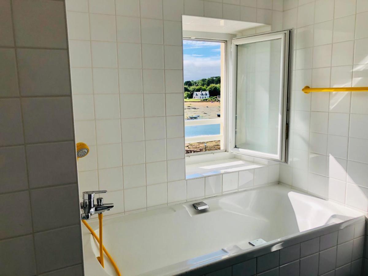 L'Albatros Hotell Perros-Guirec Exteriör bild